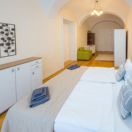 Luxury Vincents Apartments Koszyce Zewnętrze zdjęcie